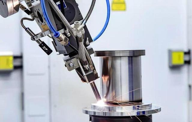 激光焊接機(jī)IEC 60825-1激光等級(jí)認(rèn)證項(xiàng)目(圖1) 激光焊接機(jī)IEC 60825-1激光等級(jí)認(rèn)證項(xiàng)目(圖1)