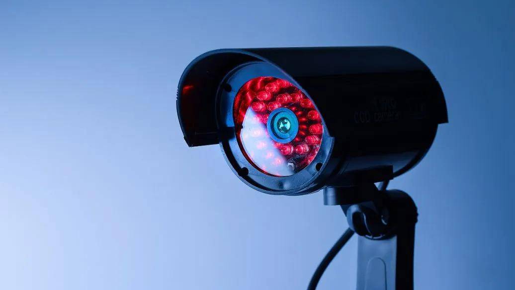 紅外激光攝像機(jī)安全檢測(cè)(圖1)