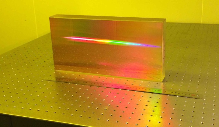 光柵是什么?光柵有什么用?(圖1) 光柵是什么?光柵有什么用?(圖1)